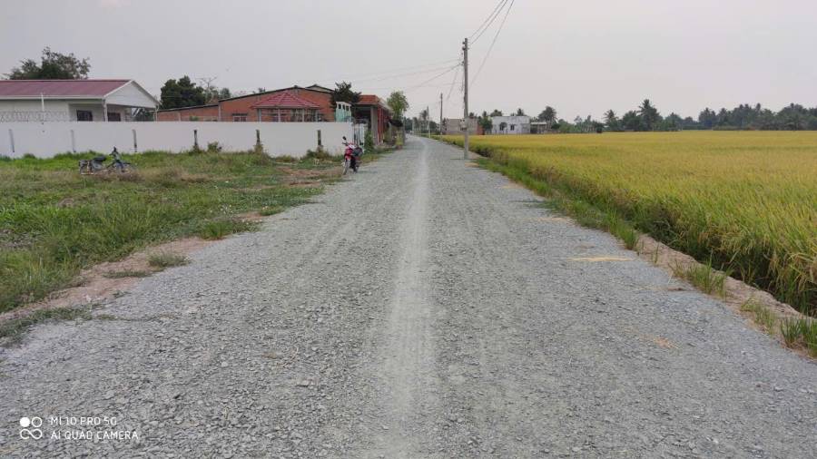 Bán gấp lô đất thổ mặt tiền đường nhựa 5 m giá 550 triệu  - Xã Đức Tân  -  Huyện Tân Trụ  - (ảnh - 6)