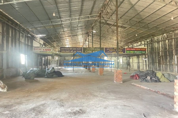 💥💥 Cho thuê Kho Xưởng 990m2 Bình Tân. Xưởng cao, thống thoáng.