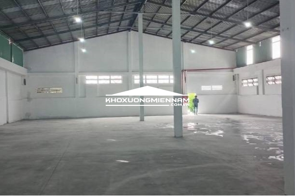 Cho thuê Kho Xưởng 1.200m2 Bình Chánh. Hệ thống PCCC, đường xe tải lớn
