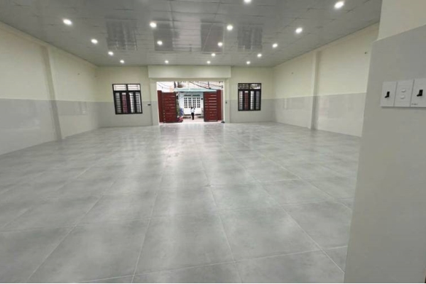 💥💥 Cho thuê Kho Xưởng 400m2 Bình Chánh. Xưởng sạch đẹp, thông thoáng.