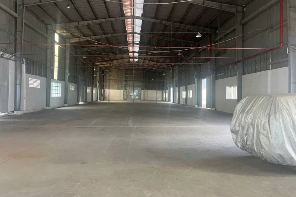 Cho thuê kho xưởng 5.000m2 Đức Hòa, Long An.
Vị trí: nằm trong KCN, g