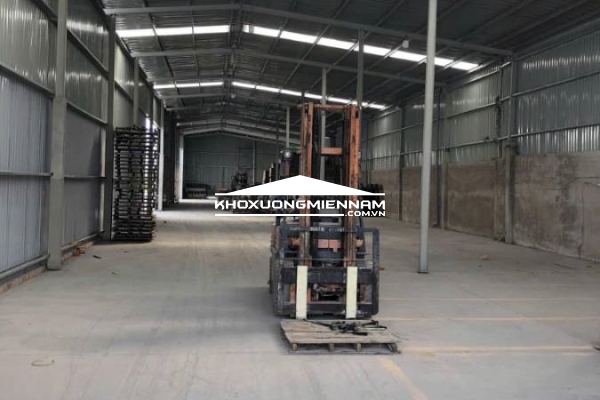 Cho thuê Kho Xưởng 2.000m2 Tân Nhựt, Bình Chánh. Đường xe Container 24/24.
