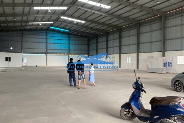 💥💥 Cho thuê Kho Xưởng 1.800m2 Long An. Vị trí nằm ngoài khu, thuộc Đức Hòa.
