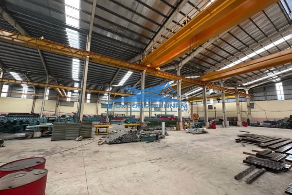Cho thuê Xưởng sản xuất 5.000m2 Bến Lức. Có sẵn pa lăng, cẩu trục.