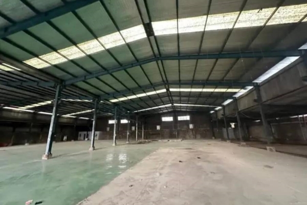 Cho thuê Kho Xưởng 3.000m2 Bình Chánh, TP Hồ Chí Minh.
Vị trí: gần KC