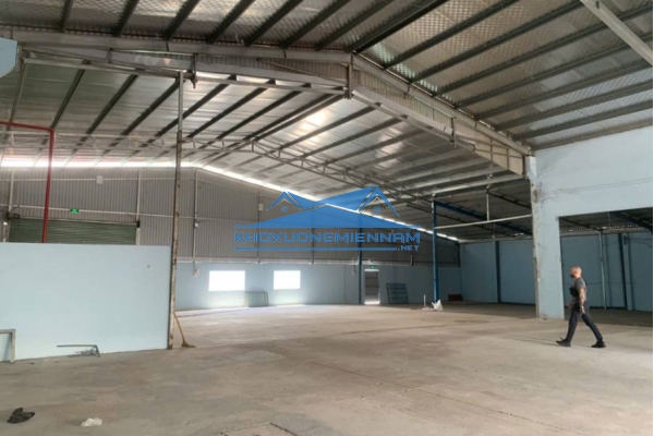 💥💥 Cho thuê Kho Xưởng 1.100m2 Bến Lức. Đường xe Container 24/24, vào tận kho.