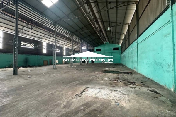 Cho thuê Kho Xưởng 1.100m2 Tân Phú, TP HCM. Hệ thống PCCC, xe Container 40f