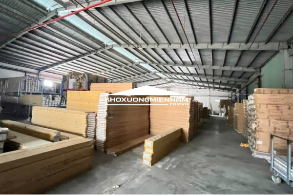 Cho thuê Kho 2.000m2 Thủ Đức, TP HCM. Hệ thống PCCC tự động