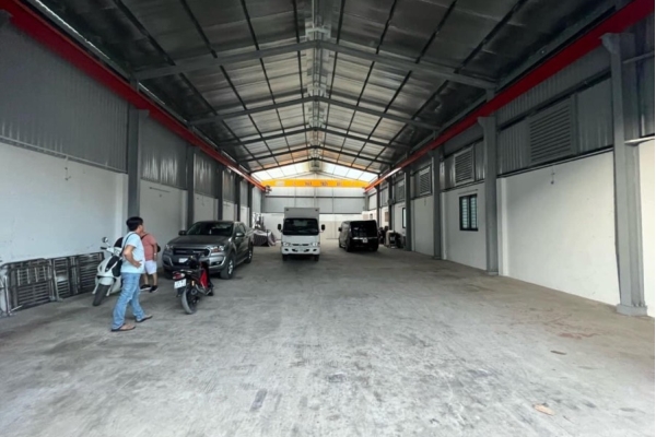 💥💥 Cho thuê Kho Xưởng 300m2 Quận 8. Đường xe tải 7-8 tấn.