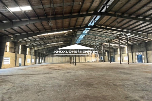 Cho thuê Kho Xưởng 7.400m2 Hóc Môn. Hệ thống PCCC, điện bình sản xuất