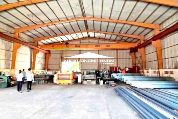 Cho thuê Kho Xưởng 750m2 Bình Chánh. Có Palang, bình điện