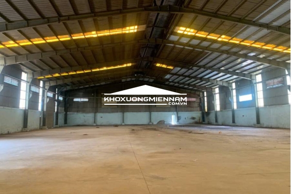 Cho thuê Kho Xưởng 2.100m2 CCN Bến Lức. Vị trí đẹp, kết nối dễ dàng