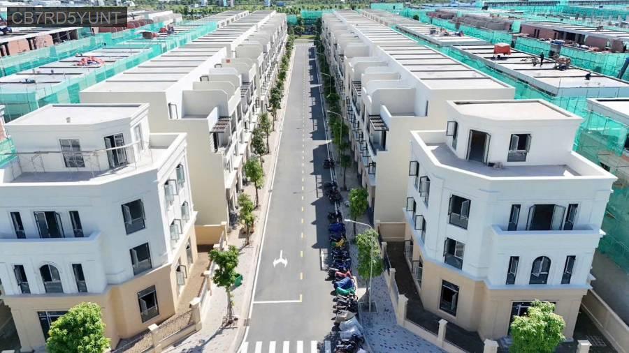 Bán nhà mặt tiền - Thị trấn Đức Hoà  -  Huyện Đức Hòa  - 80m² - 8tỷ - (ảnh - 0)