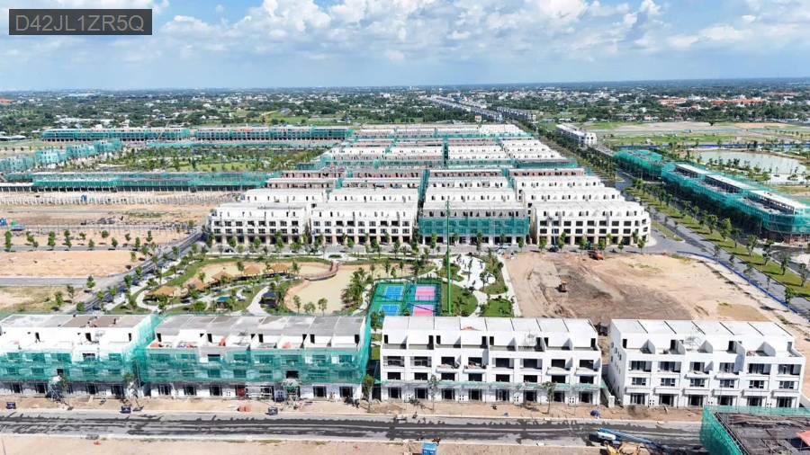 Bán nhà mặt tiền - Thị trấn Đức Hoà  -  Huyện Đức Hòa  - 553m² - 15897tỷ - (ảnh - 2)