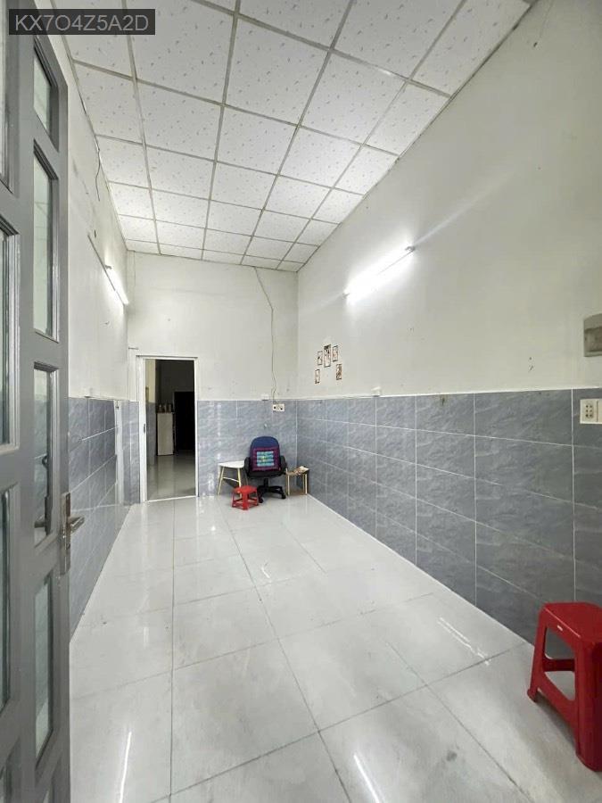 Bán nhà mặt tiền - Xã Lê Minh Xuân  -  Huyện Bình Chánh  - 56m² - 3.7tỷ - (ảnh - 2)