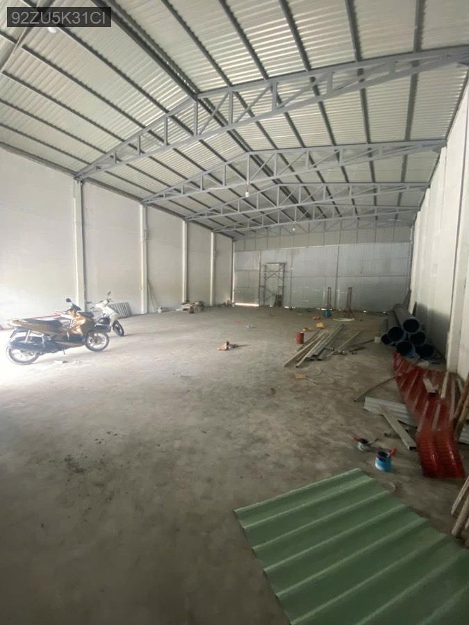Bán kho xưởng - Xã Tân Nhựt  -  Huyện Bình Chánh  - 0m² - 18tỷ - (ảnh - 1)