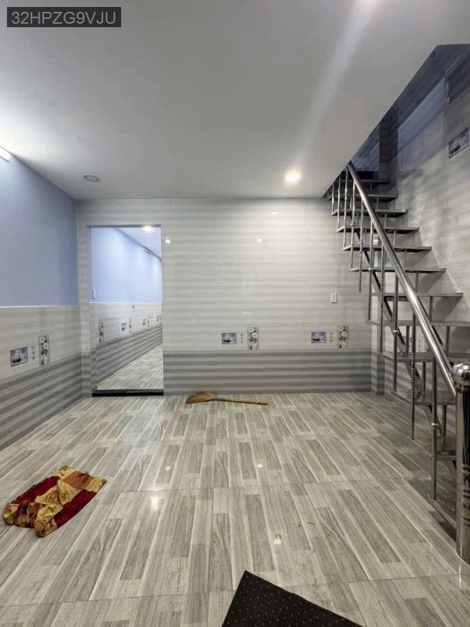 Bán nhà - Xã Phạm Văn Hai  -  Huyện Bình Chánh  - 36m² - 2.4tỷ - (ảnh - 2)