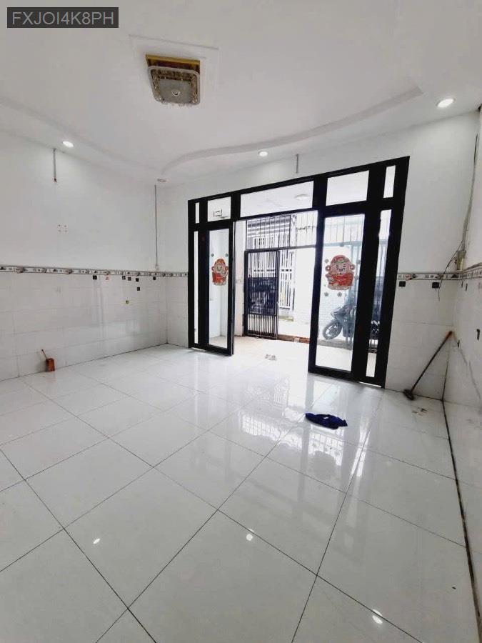 Bán nhà - Xã Phạm Văn Hai  -  Huyện Bình Chánh  - 0m² - 2.2tỷ - (ảnh - 0)