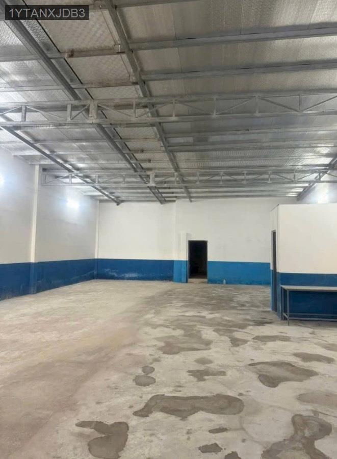 Cho thuê kho xưởng - Huyện Hóc Môn - Tp Hồ Chí Minh - 1000m² - 50triệu - (ảnh - 4)