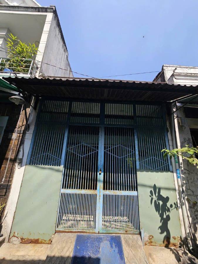 Bán nhà - Phường Bình Hưng Hòa B  -  Quận Bình Tân  - 32m² - 1.8tỷ - (ảnh - 0)