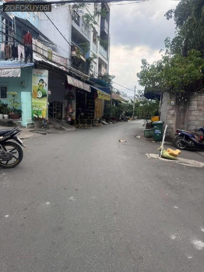 BÁN ĐẤT TẶNG NHÀ SÁT KINH DƯƠNG VƯƠNG 95M² NGANG BỀ THẾ 6.3M ĐƯỜNG 6M NHIK 5 TỶ  - Phường An Lạc  -  Quận Bình Tân  - (ảnh - 1)