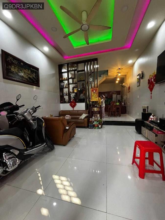 BÁN NHÀ ĐẸP 3 TẦNG AN LẠC SÁT KINH DƯƠNG VƯƠNG 98M2 NGANG KHỦNG 6M 4PN ÔTÔ ĐỖ CỬA NHIK7TỶ - Phường An Lạc  -  Quận Bình Tân  - (ảnh - 1)