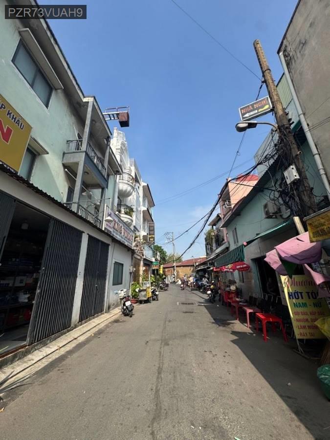 SIÊU PHẨM GIỮ TIỀN DÃY TRỌ 10 PHÒNG 2 MẶT HẺM 155M2 TỈNH LỘ 10 THU NHẬP 15TR/TH  - Phường Tân Tạo  -  Quận Bình Tân  - (ảnh - 0)