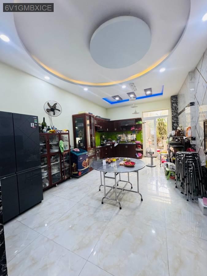 SIÊU PHẨM MTKD TÊN LỬA 4 TẦNG THANG MÁY 160M2 NGANG 4,6M NHIK 20 TỶ - Phường Bình Trị Đông B  -  Quận Bình Tân  - (ảnh - 0)