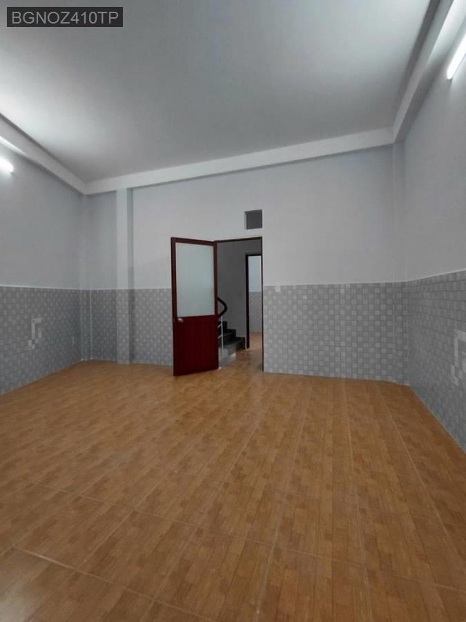 NHÀ ĐẸP 3 TẦNG SÁT TÂN PHÚ NGANG LỚN 5M NỞ HẬU  ĐƯỜNG 6M THÔNG NHIK 5 TỶ     - Phường Bình Hưng Hòa  -  Quận Bình Tân  - (ảnh - 3)