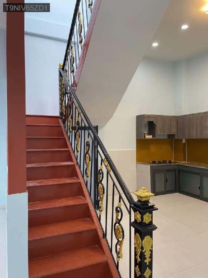 BÁN GẤP NHÀ LÔ GÓC BÌNH HƯNG HÒA B 78M2 NGANG HIẾM 6M XE HƠI VÀO NHÀ NHIK 4 TỶ  - Phường Bình Hưng Hòa B  -  Quận Bình Tân  - (ảnh - 2)