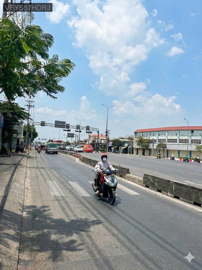BÁN XƯỞNG MẶT TIỀN QUỐC LỘ 1A 505M2 NGANG 15M THU NHẬP 50 TR/TH CHỈ 8.8 TỶ - Phường Bình Hưng Hòa B  -  Quận Bình Tân  - (ảnh - 2)
