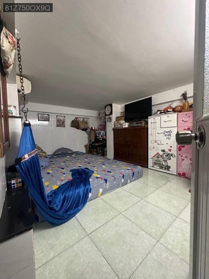 BÁN NHÀ 3 TẦNG SÁT KHU TÊN LỬA 110M2 NGANG 5M XE HƠI ĐỖ CỬA THU NHẬP 15TR/TH NHIK 6 TỶ  - Phường Tân Tạo  -  Quận Bình Tân  - (ảnh - 2)