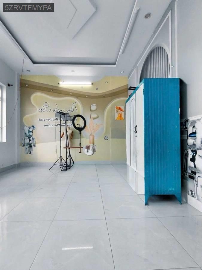 SIÊU PHẨM 5 TẦNG MỚI ĐẸP BÌNH TRỊ ĐÔNG 100M2 NGANG 5.5M ĐƯỜNG XE TẢI NHIK NHẸ 8 TỶ - Phường Bình Trị Đông  -  Quận Bình Tân  - (ảnh - 1)