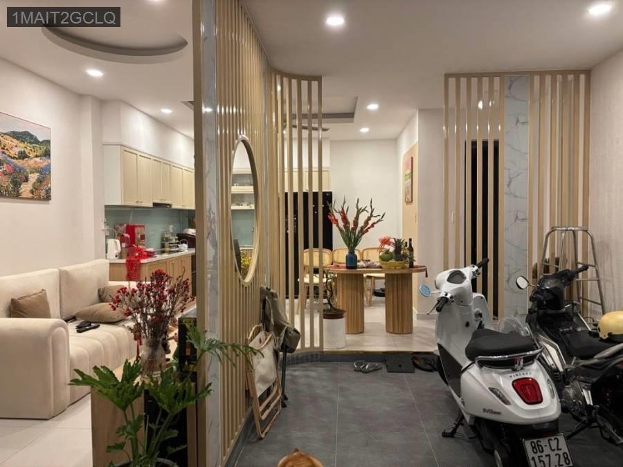 NHÀ ĐẸP NGANG KHỦNG 6M SÁT TÊN LỬA XE HƠI NGỦ NHÀ NHIK 5 TỶ  - Phường Bình Trị Đông  -  Quận Bình Tân  - (ảnh - 1)