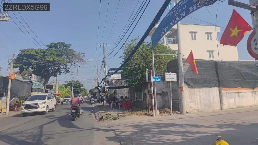 BÁN ĐẤT LỚN KẾ BÊN CHỢ BÌNH CHÁNH 2050M2 NGANG KHỦNG 32M NHIK 23 TỶ - Xã Bình Chánh  -  Huyện Bình Chánh  - (ảnh - 2)