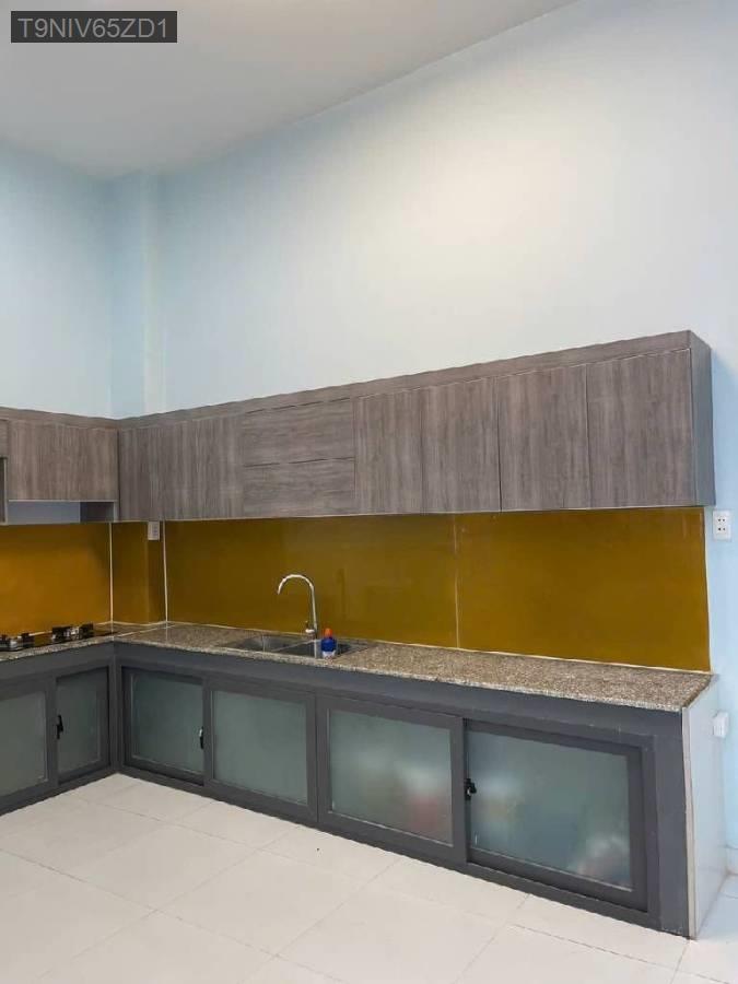 BÁN GẤP NHÀ LÔ GÓC BÌNH HƯNG HÒA B 78M2 NGANG HIẾM 6M XE HƠI VÀO NHÀ NHIK 4 TỶ  - Phường Bình Hưng Hòa B  -  Quận Bình Tân  - (ảnh - 3)