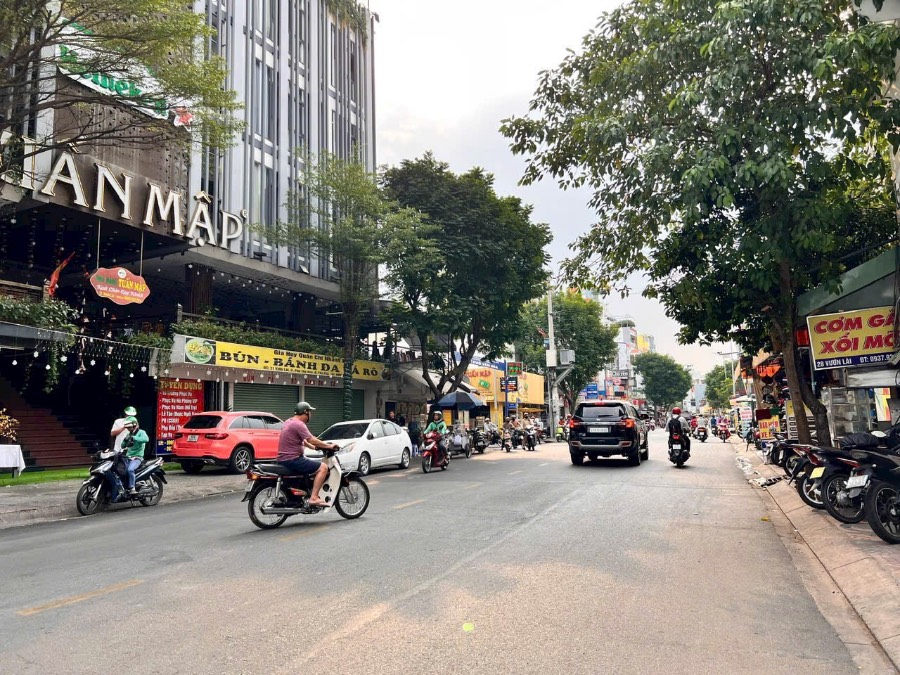 Bán đất - Phường Phú Thọ Hoà  -  Quận Tân Phú  - 776m² - 98tỷ - (ảnh - 0)