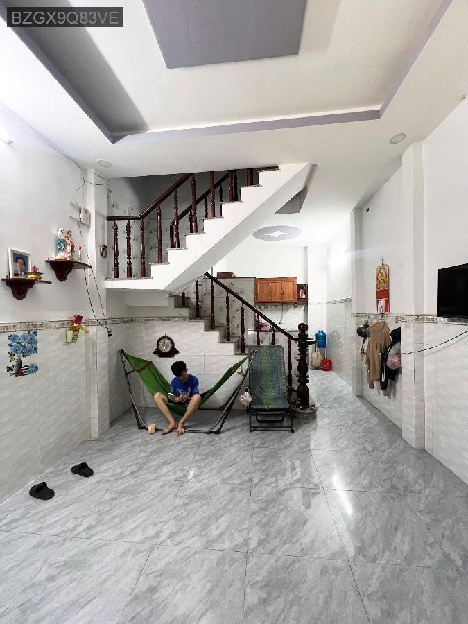 Nhà vinh Lộc B lầu suốt giá 1tỉ2 - Xã Vĩnh Lộc B  -  Huyện Bình Chánh  - (ảnh - 0)