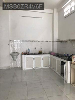 Hẽm nhỏ cách đường văn thân khoảng 100m - Phường 8  -  Quận 6 