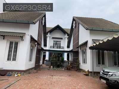Biệt thự 865m2, có hồ bơi, gần sân Golf Thủ Đức, đường Hoàng Hữu Nam - Phường Tân Phú  -  Quận 9 