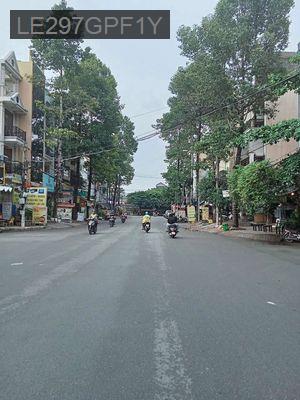 Nhà bán. Mặt tiền đường Nguyễn Gia Trí (D2 cũ) phường 25, Q.BT, tp.HCM - Phường 25  -  Quận Bình Thạnh 