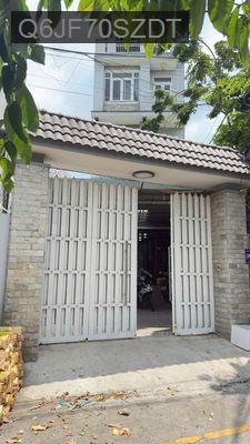 Cần bán căn nhà Mặt Tiền Tân Xuân, Hóc Môn - Xã Tân Xuân  -  Huyện Hóc Môn 