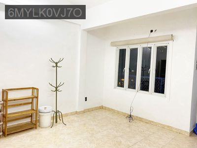 Bán căn hộ chung cư Lý Văn Phức, phường Tân Định, Quận 1. Giá rẻ - Phường Tân Định  -  Quận 1 