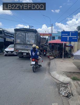 NHÀ & 15 P.TRỌ, MT ĐƯỜNG GẦN VINHOMES GREEN CITY ĐỨC HÒA. - Thị trấn Hậu Nghĩa  -  Huyện Đức Hòa 