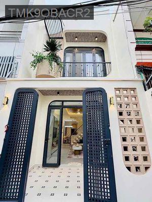 Siêu Hot Nhà Đẹp  - Giá Yêu Thương -Ngay Trung Tâm Chợ Qui Đức - Xã Hưng Long  -  Huyện Bình Chánh 