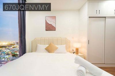 Bán căn hộ 2PN, 2WC, 66m2 , Eco Green, Giá 5.5 tỷ - Phường Tân Thuận Tây  -  Quận 7 