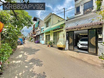 NHÀ MẶT TIỀN TRƯƠNG ĐĂNG QUẾ,XE HƠI ĐỂ TRONG NHÀ - Phường 3  -  Quận Gò Vấp 