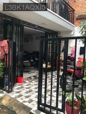 Nhà hẻm thông 4m, có thêm sân trước để hơn 5 xe máy - Phường 5  -  Quận 11  Nhà hẻm thông 4m, có thêm sân trước để hơn 5 xe máy - Phường 5  -  Quận 11