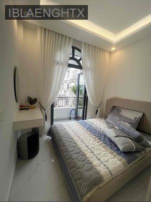 BÁN GẤP NHÀ Đẹp HẺM Ô TÔ CMT8, 4 x 11, 3PN, hơn 7 Tỷ - Phường 13  -  Quận 10 