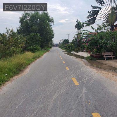 Nha mat tien . Đuong thong nhieu huong . LH ***  A Son - Xã Thái Mỹ  -  Huyện Củ Chi 